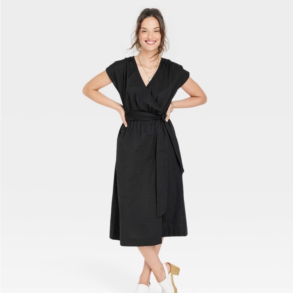 Universal Thread Black Midi Dress